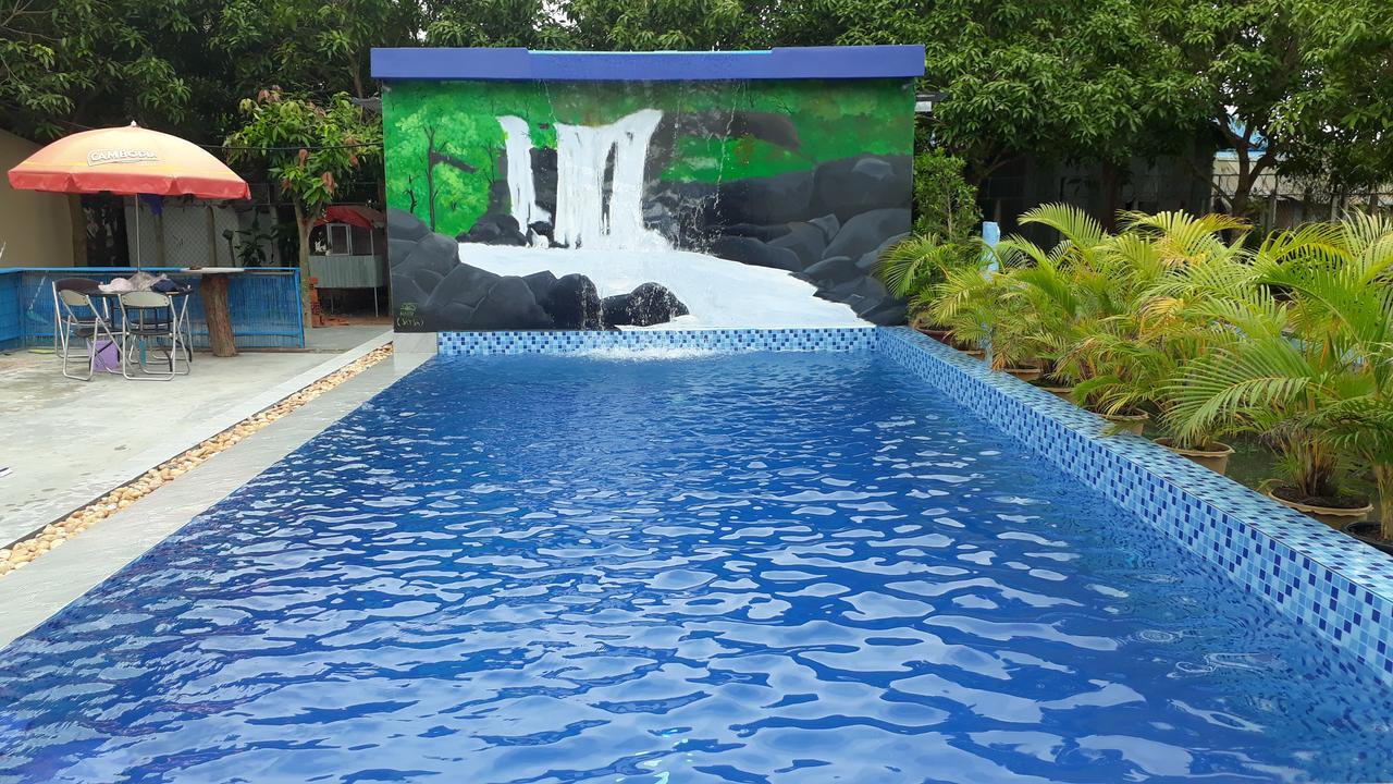 Homestay Villa Dani シェムリアップ エクステリア 写真